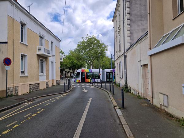 A vendre Studio place Lafayette , locataire en place