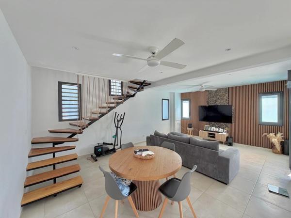 A VENDRE VILLA T5 AVEC PISCINE – LA RIVIÈRE SAINT-LOUIS 97421 – SECTEUR LE RUISSEAU