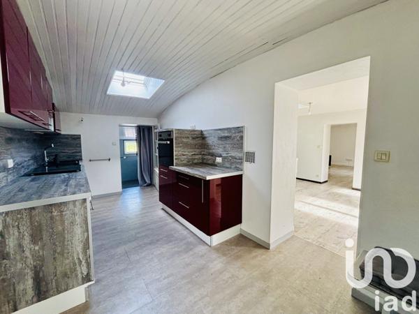 Maison à vendre 4 pièces 131 m² Champagné-les-Marais