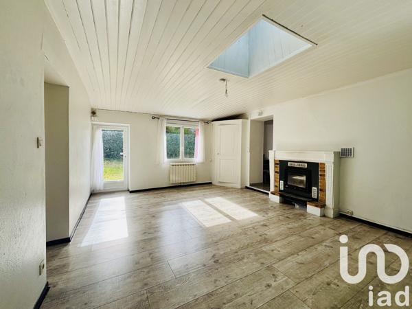 Maison à vendre 4 pièces 131 m² Champagné-les-Marais