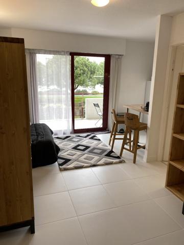Location studio La rochelle, 20m² 1 pièce 696 avec balcon