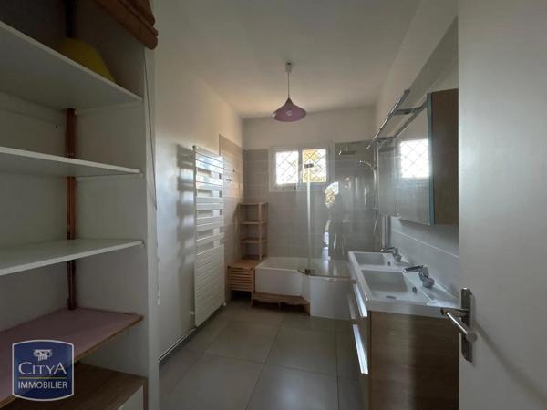 Maison à louer 4 pièces 117.59m² Tournefeuille (31170)