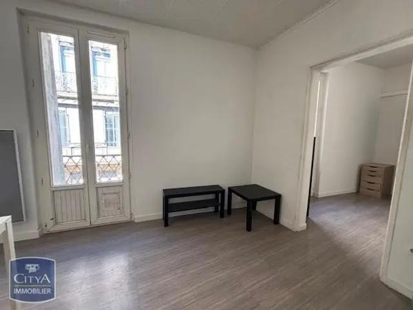 Appartement à louer 2 pièces 49m² Montpellier (34000)