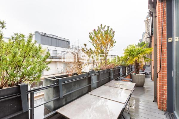 Magnifique duplex d'exception, s'étendant sur 174m², terrasse de plus de 40m²