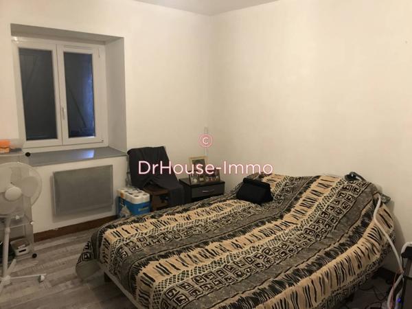 Immeuble à vendre 5 pièces de 250 m²