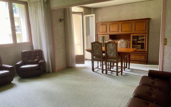 Appartement à vendre    5 pièces • 75,20 m2 Viroflay