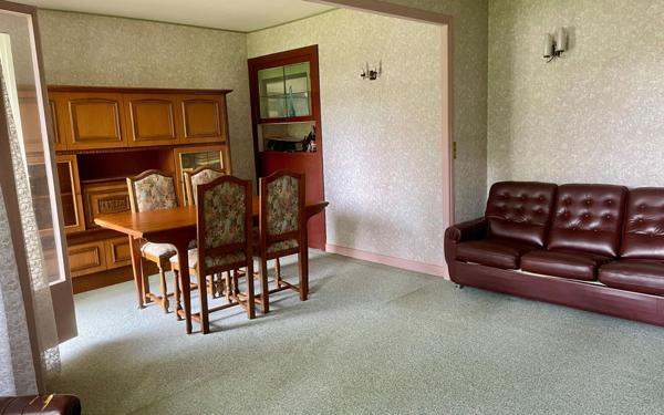 Appartement à vendre    5 pièces • 75,20 m2 Viroflay