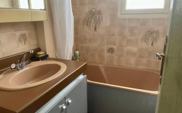 Appartement à vendre    5 pièces • 75,20 m2 Viroflay