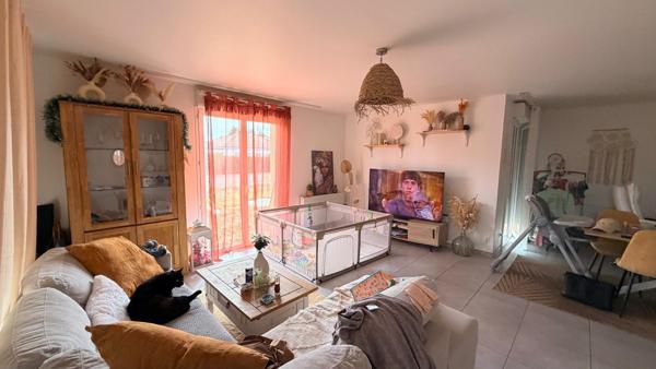 Maison de plain-pied avec locataire en place