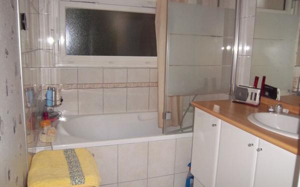 Appartement à vendre    3 pièces • 62 m2 Saint-Aubin-lès-Elbeuf