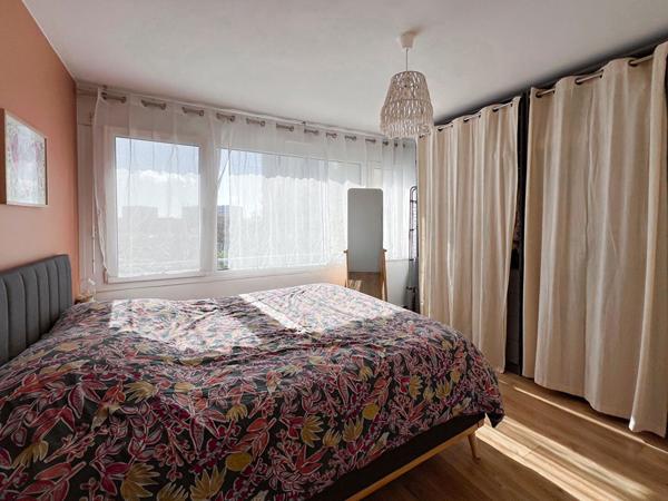 A VENDRE Appartement 3 pièces à Angers - La Madeleine, 78 m², bon état