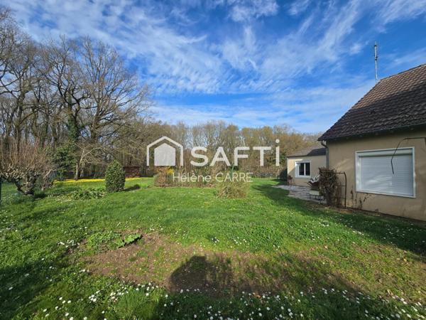 Maison de plain-pied 3 chambres sur un beau terrain de 1100m2