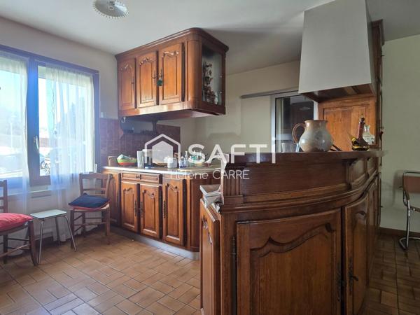 Maison de plain-pied 3 chambres sur un beau terrain de 1100m2