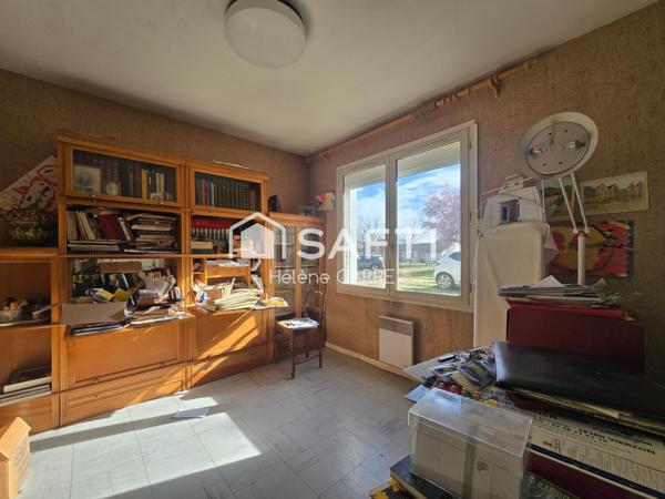 Maison de plain-pied 3 chambres sur un beau terrain de 1100m2