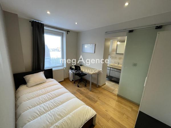 Maison à ROUBAIX, 59100 - 13 pièces 270m²