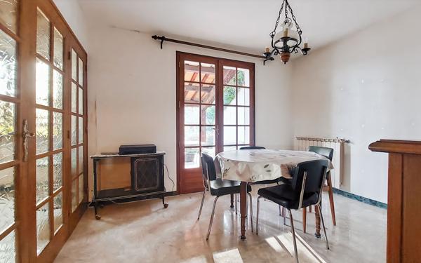 Maison à vendre    8 pièces • 205 m2 Château-Arnoux-Saint-Auban