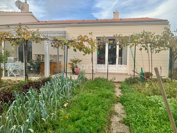 Vente Maison93 m² - 3 Pièces - LES SABLES D OLONNE (85340)