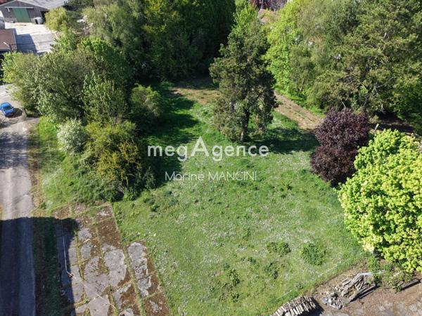 Terrain à OCCOCHES, 80600 - 5996m²