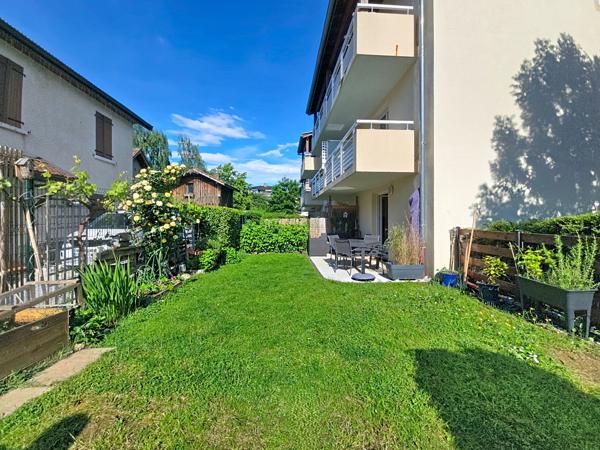 Appartement T3 en rez de jardin