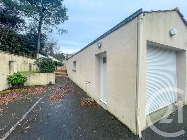 Immeuble à vendre  31,23 m2 CHATEAU D OLONNE - 85
