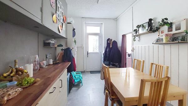 A VENDRE - Belle maison Toulousaine divisée en deux appartements