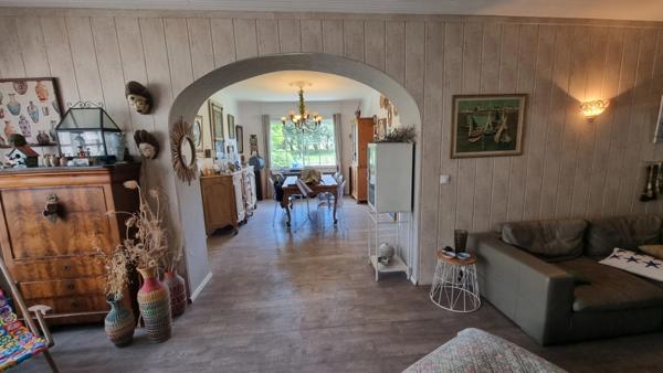 Charente Maritime (17), A Vendre ST-PIERRE D'OLERON propriété de charme 13 pièces de 275 m² - Terrain 9 821m²