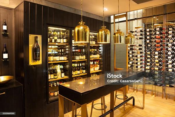 Fonds de commer75011 PARIS : CAVE À VINS  -  83 M²  -  EMPLACEMENT N° 1  SUR RUE TRÈS PASSANTE