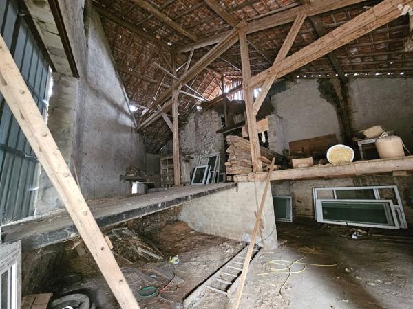 13484-2
A XERTIGNY (88220)  121 Les Quatre Chemins, Amerey,