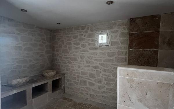 Maison à vendre    1 pièce •  Saint-Gervasy