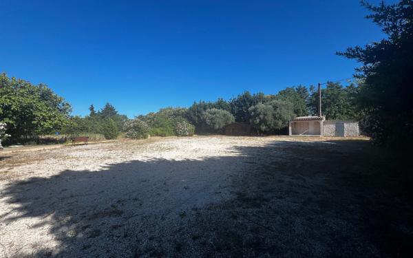 Maison à vendre    1 pièce •  Saint-Gervasy