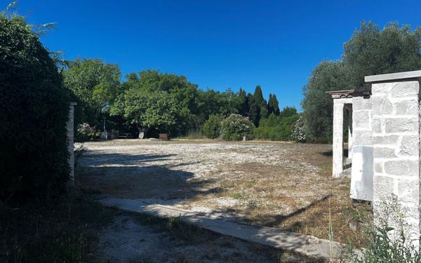 Maison à vendre    1 pièce •  Saint-Gervasy