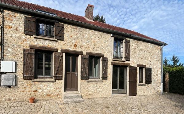 Appartement  Saint Germain de la Grange 3 pièce(s) 75 m2
