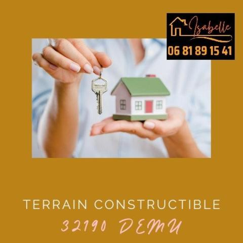 Terrain constructible et viabilisé situé dans un village au cœur du Gers