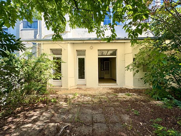 SAINT-BRUNO / BARRIÈRE JUDAÏQUE MAISON EN PIERRE 208m² , Bordeaux