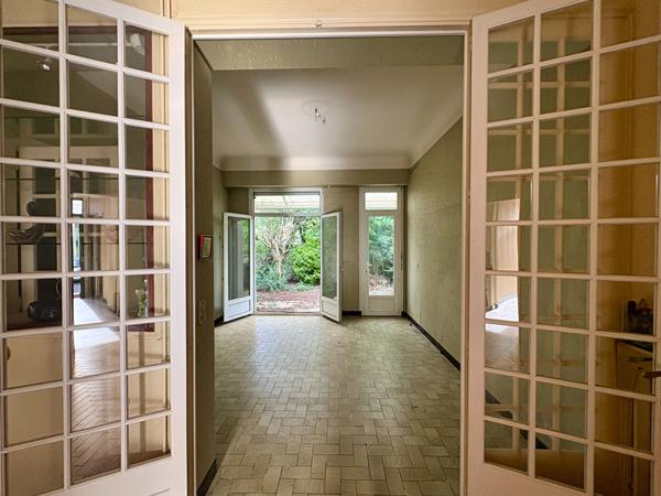 SAINT-BRUNO / BARRIÈRE JUDAÏQUE MAISON EN PIERRE 208m² , Bordeaux