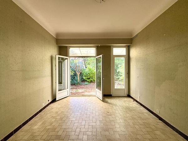 SAINT-BRUNO / BARRIÈRE JUDAÏQUE MAISON EN PIERRE 208m² , Bordeaux