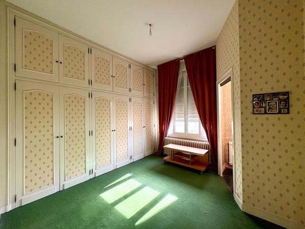 SAINT-BRUNO / BARRIÈRE JUDAÏQUE MAISON EN PIERRE 208m² , Bordeaux
