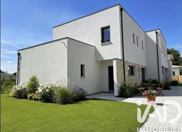 Maison à vendre 5 pièces 132,3 m² Mérignac