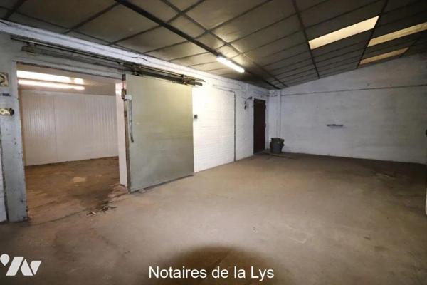 HANGAR avec 2 chambres froides et un quai de Livraison à Vendre à Armentières (59280) en Nord (...