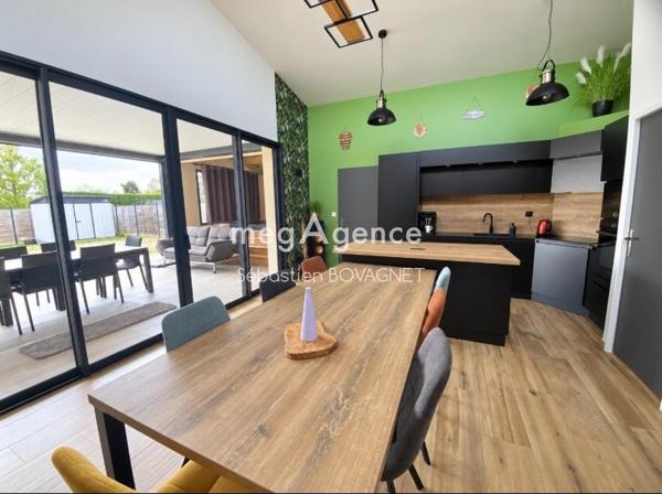Maison à ARNAGE, 72230 - 6 pièces 120m²