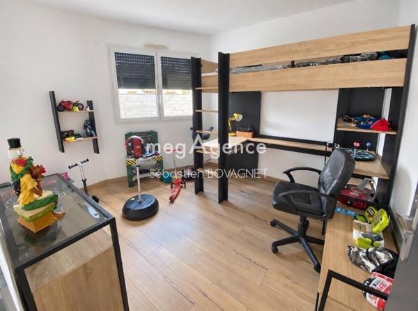 Maison à ARNAGE, 72230 - 6 pièces 120m²