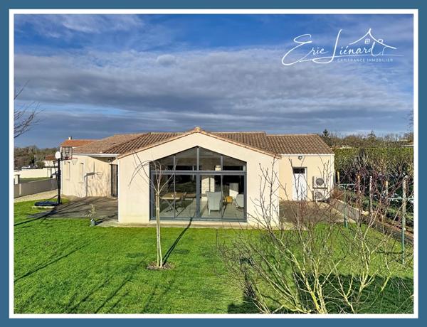 Maison à vendre 6 pièces NANTEUIL (79)