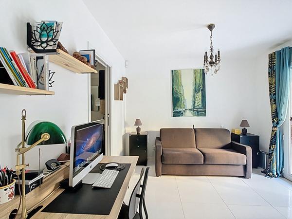 À vendre : Appartement de prestige 3 pièces à Antibes