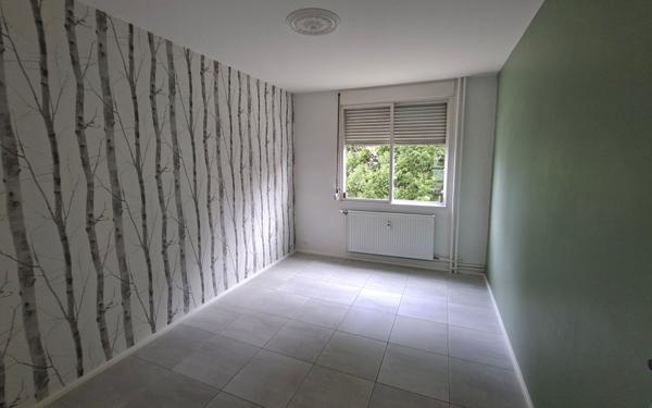 Appartement à vendre    3 pièces • 83 m2 Bourg-en-Bresse