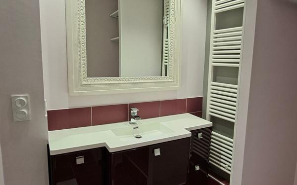 Appartement à vendre    3 pièces • 83 m2 Bourg-en-Bresse