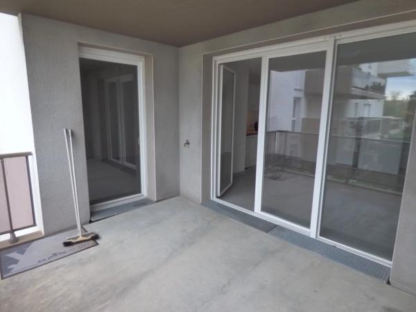 Location                                                      Appartement
                        
                     2 pièces                      40 m2                     à Perpignan