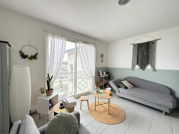A LOUER - MURET NORD - Local d'activité - Muret Nord proche Intermarché - 73.4 m² - G1304