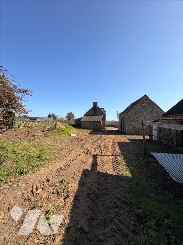 Corps de ferme - beau potentiel
