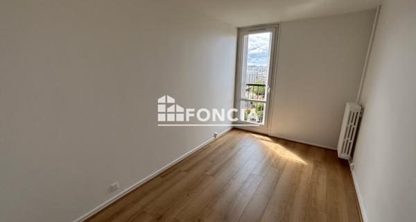 Location Appartement 2 pièces 48.25 m² - Bagneux 92220