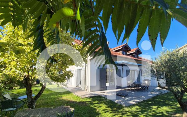 Maison à vendre    6 pièces • 170 m2 Nernier